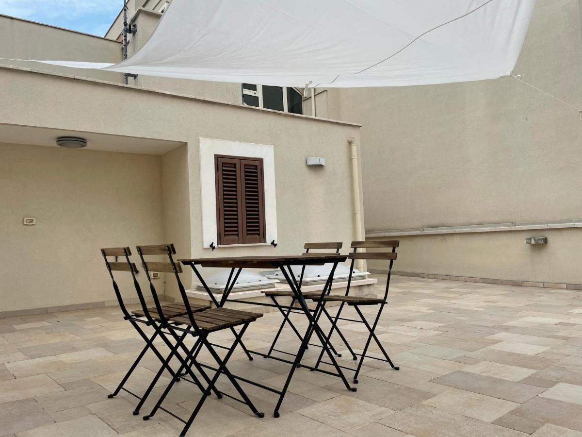 Casa Oberdan - Private Parking Apartment Монополи Екстериор снимка